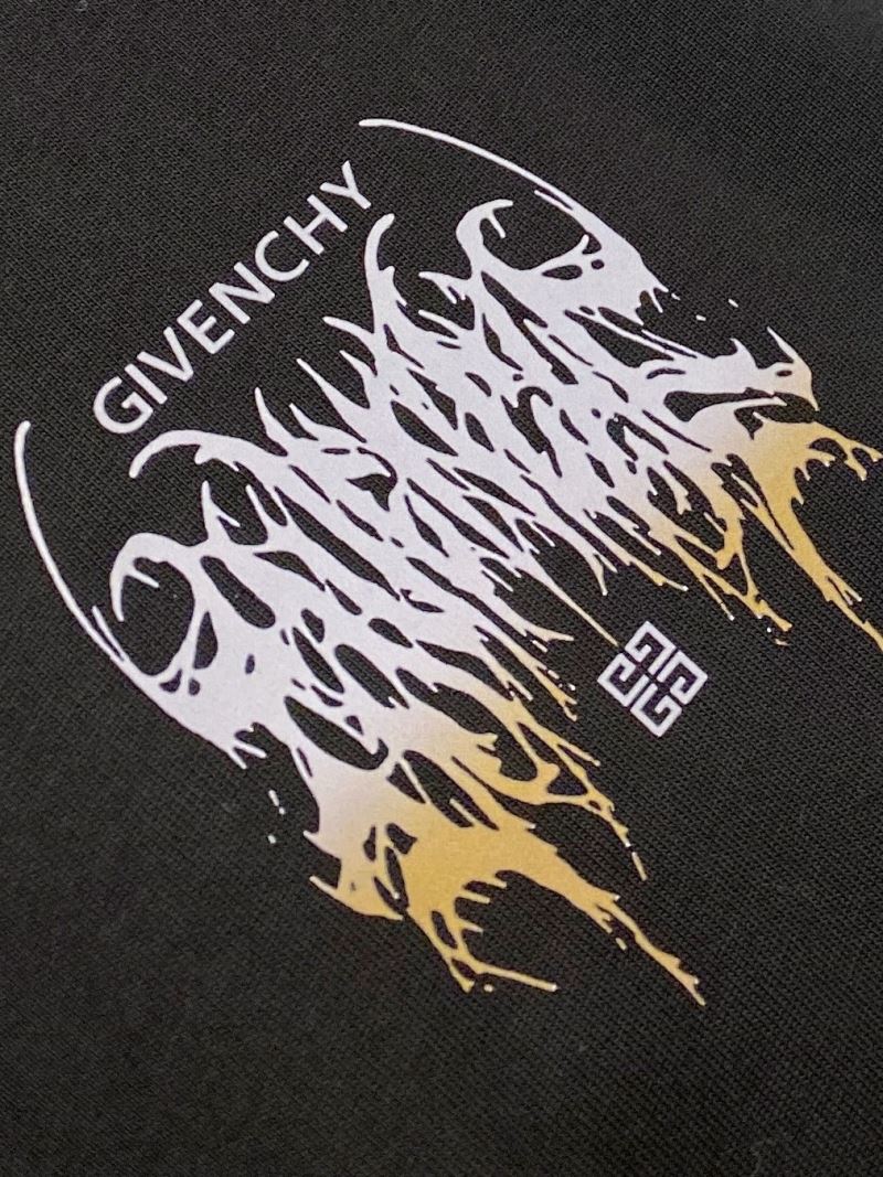 Givenchy T-Shirts